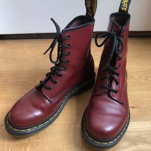 Dr. Marten's Womens 1460-8 Eye Boot Cherry Red